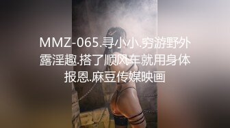 秀人网嫩模【小果冻儿】超大尺度私拍，掰逼口交样样精通，摄影师无套操逼爽翻天 (1)