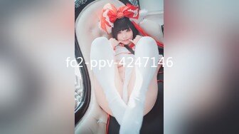 【新片速遞】颜值不错的少妇卖力承受着大哥的疯狂抽插，镜头特写疯狂爆菊花，边草边玩骚穴，给少妇干的哇哇叫，精彩刺激