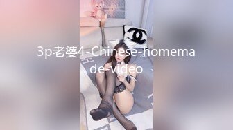 极品肉肉微胖型的漂亮姑娘，看着她去尿尿，厕所简陋，进去直接蹲下对着她的粉穴就是拍拍拍  相隔一扇门！