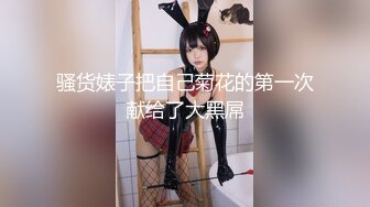 大屁股女友的后入