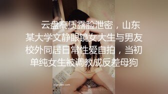 黑衣妹子聊聊天第二炮口交上位骑乘抽插自己动