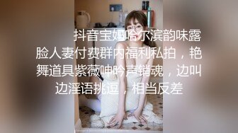 嘴馋了很久的邻家小妹终于喝下了我给的橙汁 这下可就由不得你了