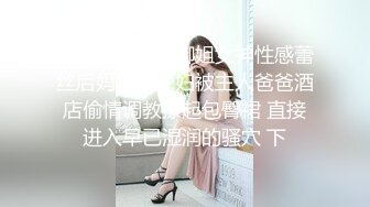 深喉，颜射，我在厕所偷偷抽插表妹女友在客厅看电视，不敢大声呻吟