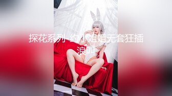 【新片速遞】餐厅女厕蹲守蓝裙凉拖红趾甲小美女❤️红嫩的紧穴不用擦甩屁股就干